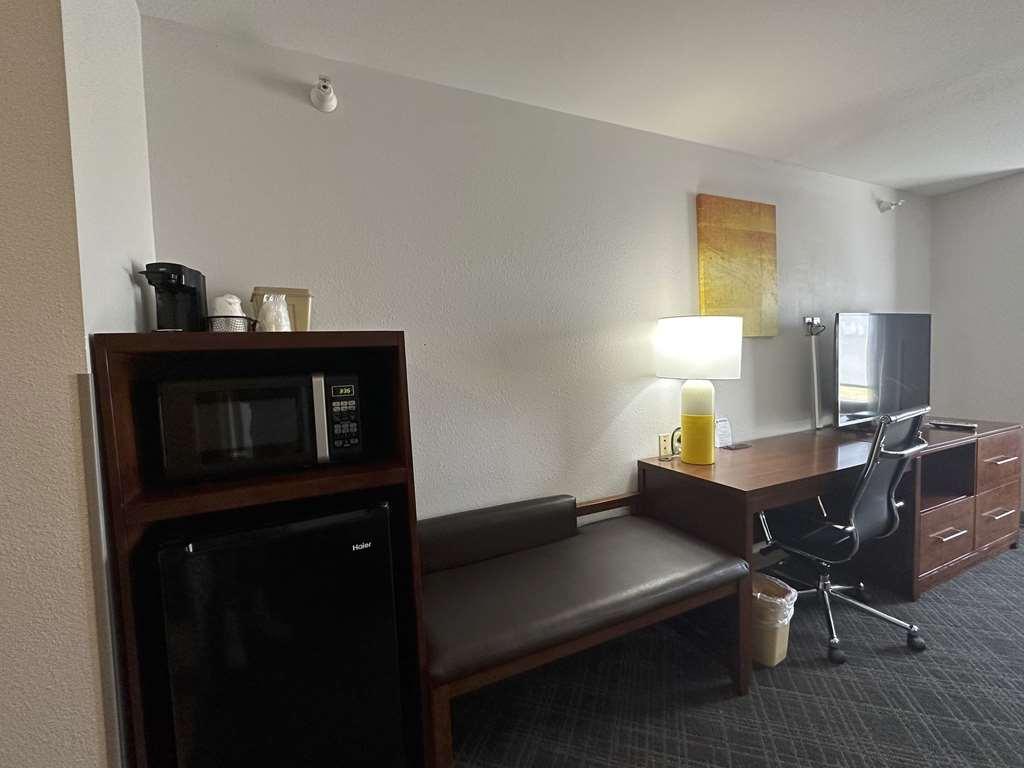 Comfort Suites Jackson-Cape Girardeau Стая снимка