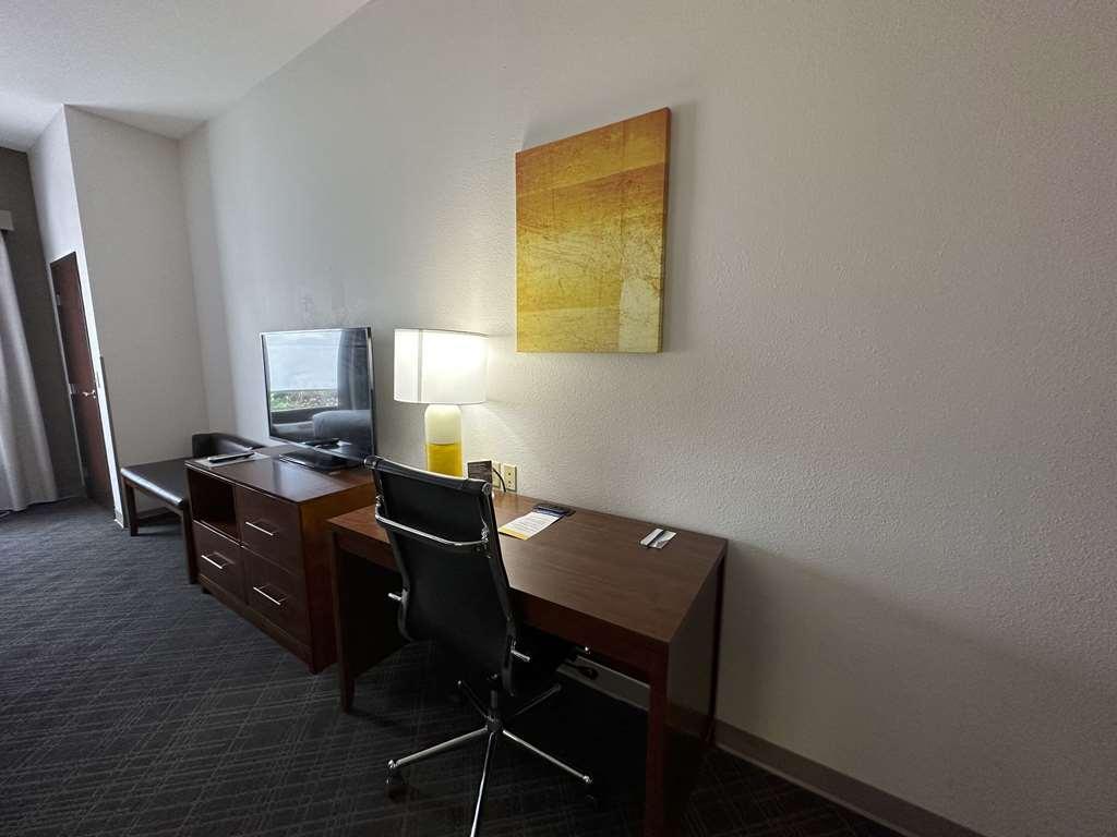 Comfort Suites Jackson-Cape Girardeau Стая снимка