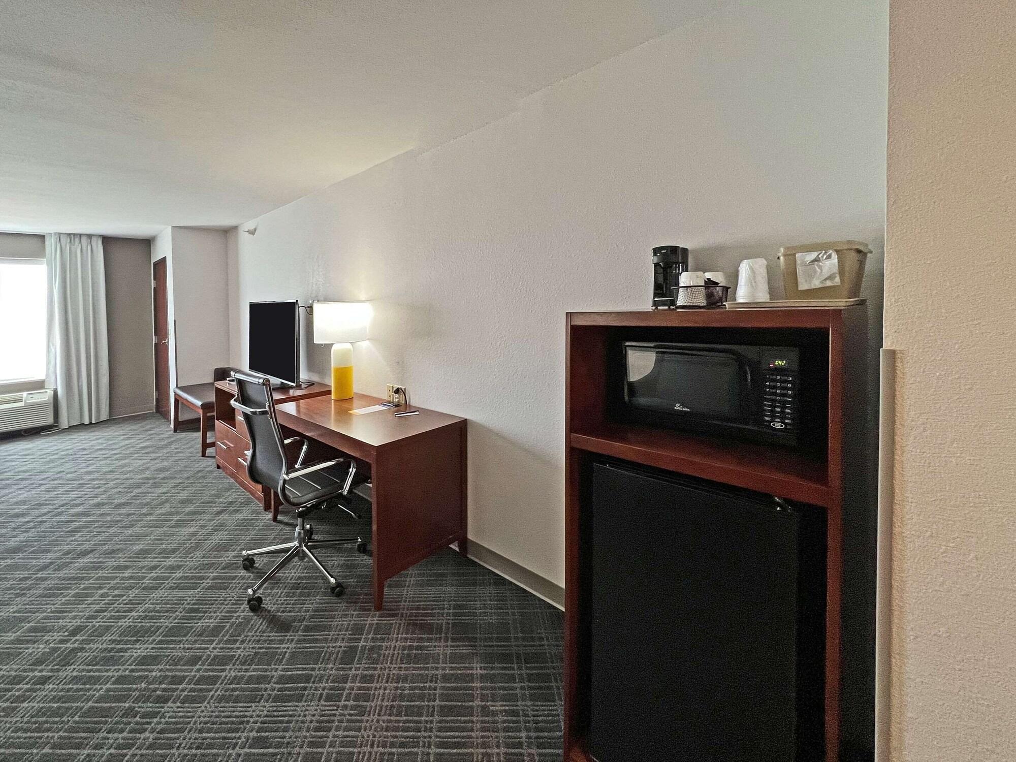 Comfort Suites Jackson-Cape Girardeau Екстериор снимка