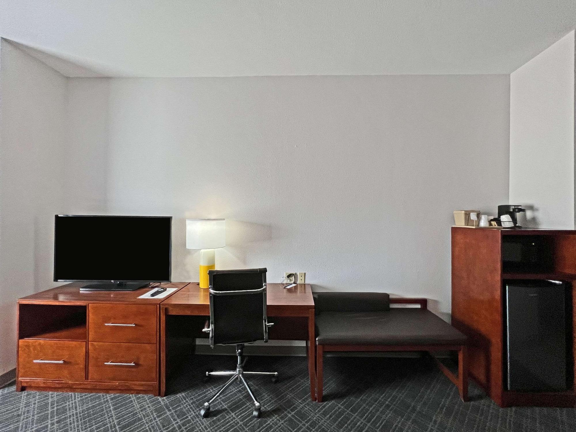 Comfort Suites Jackson-Cape Girardeau Екстериор снимка