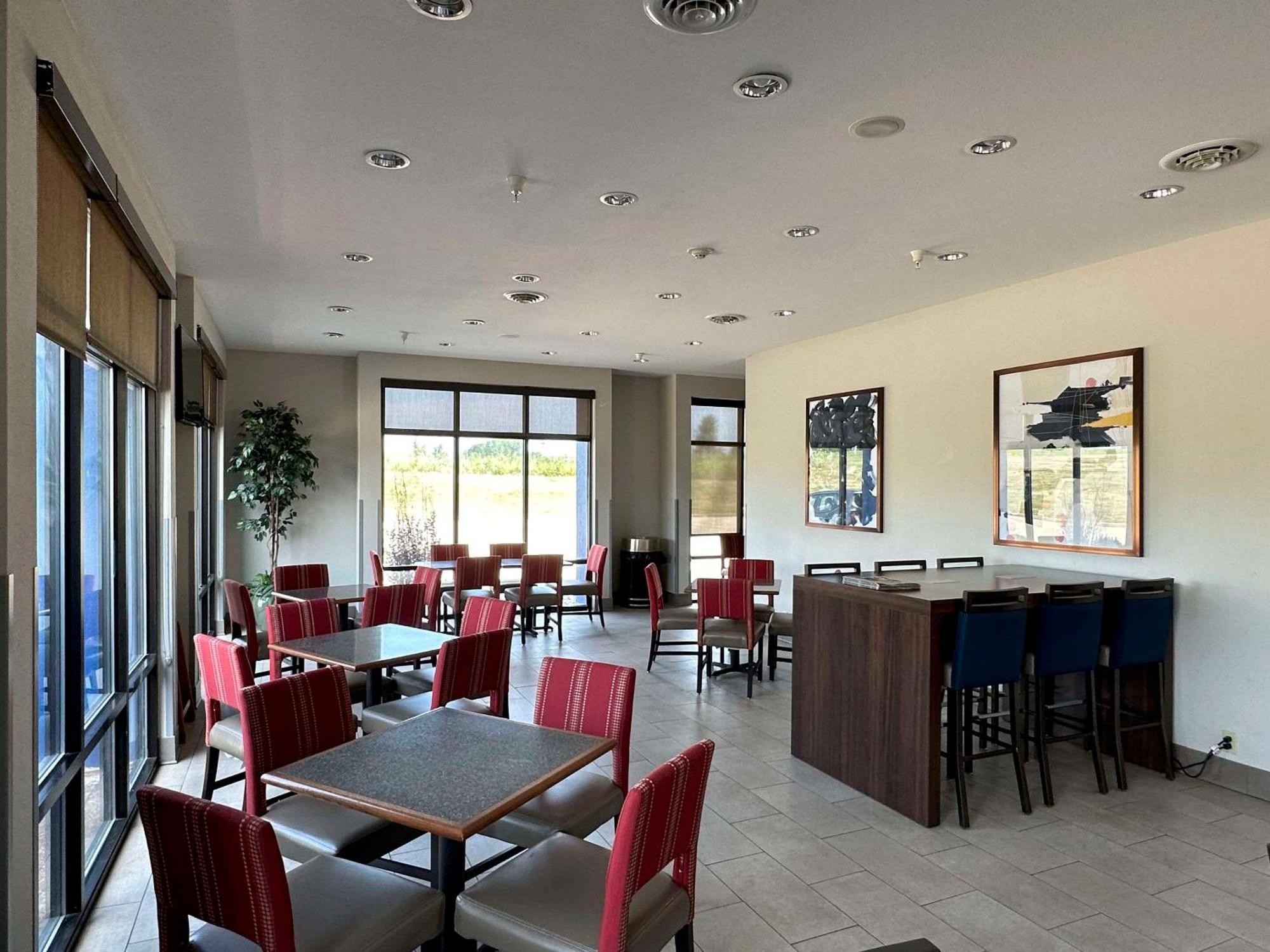 Comfort Suites Jackson-Cape Girardeau Екстериор снимка